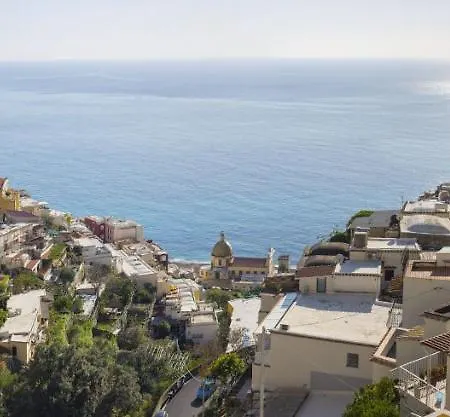 - Casa Paradisea Holiday home