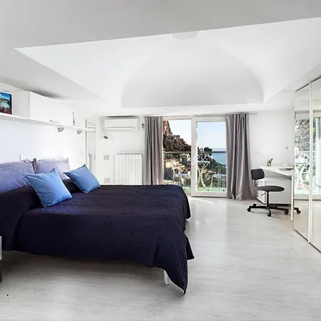 - Casa Paradisea