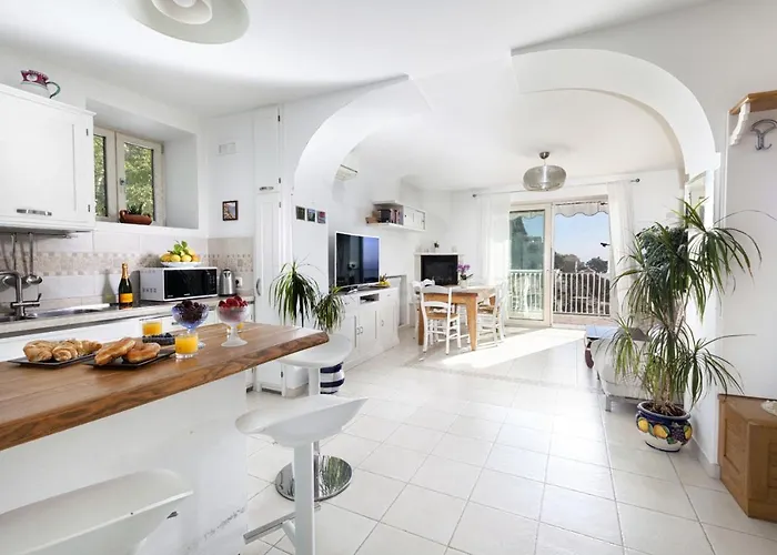 - Casa Paradisea Semesterbostad *