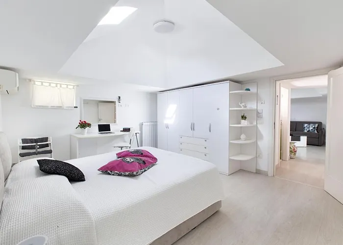 - Casa Paradisea Semesterbostad *