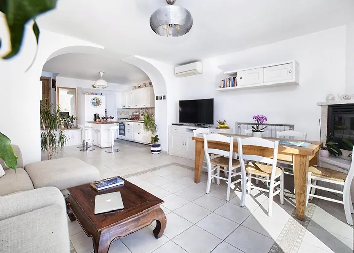 - Casa Paradisea Semesterbostad